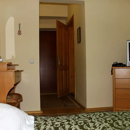 Szálloda Ялинка Готель 3*