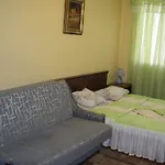 Hotel Ялинка Готель Vyshkiv