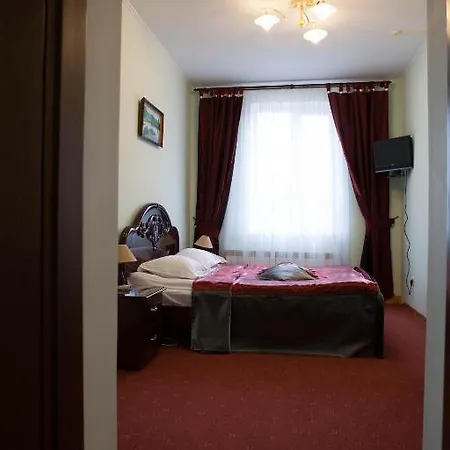 Ялинка Готель Hotel