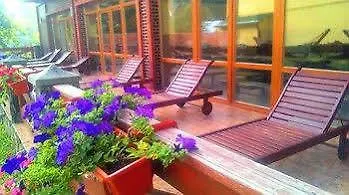 Ялинка Готель