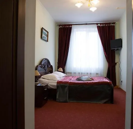 Ялинка Готель Hotel